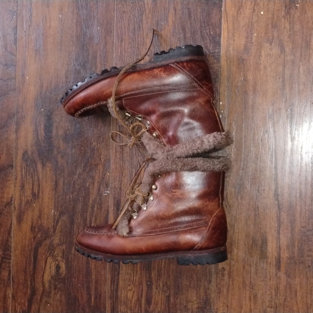 Brown Shearling Lined Leather Boots - image 3